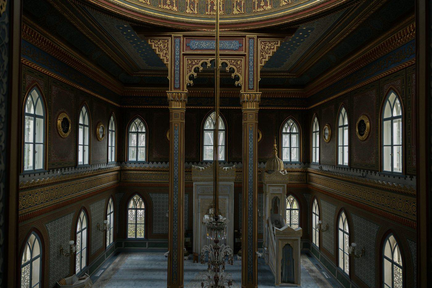 Louvre Museum